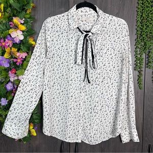 ,💙2/$40💙Loft Button Down Printed Long Sleeve Collared Blouse Size Medium